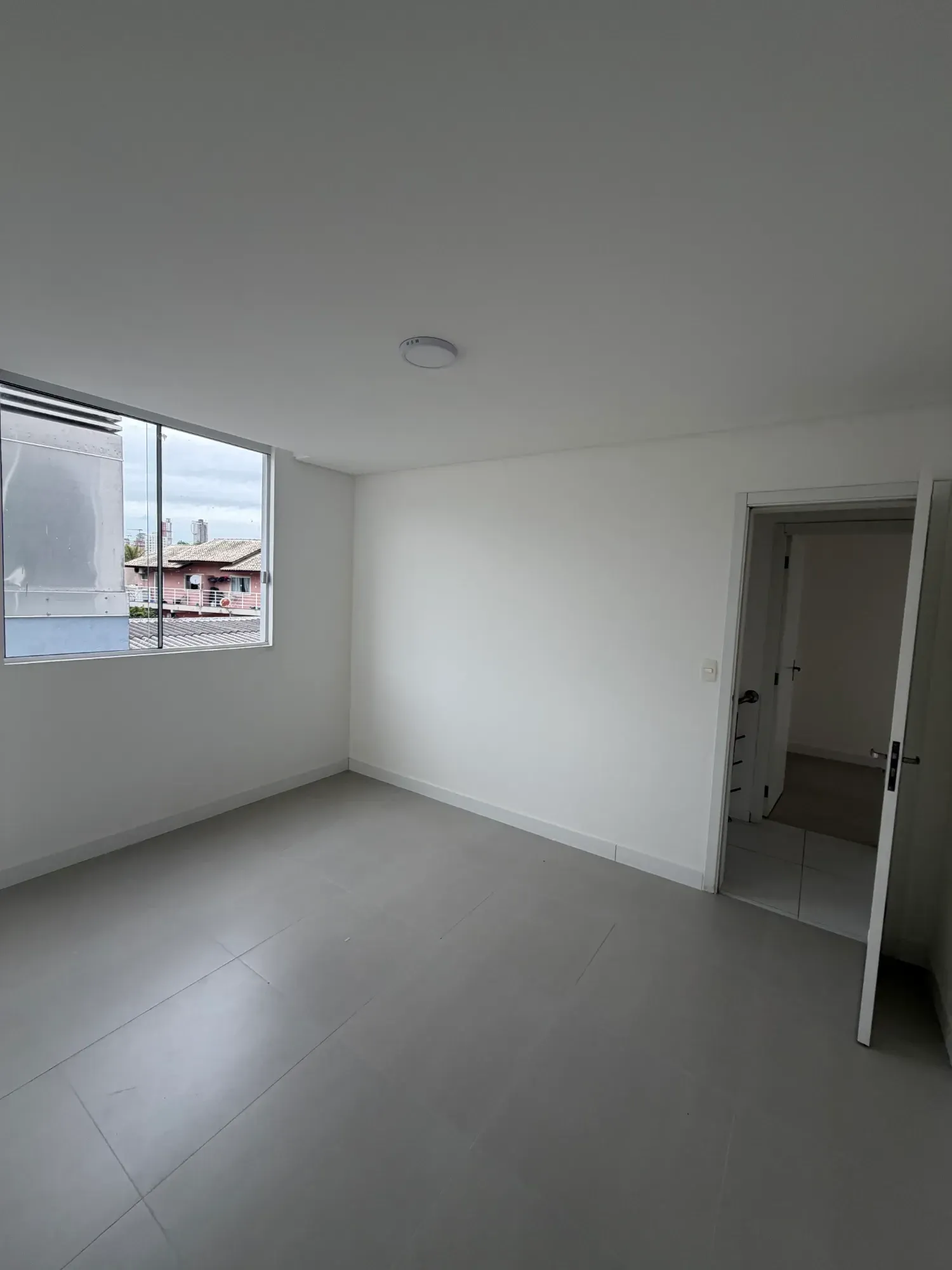 Imagem Casa com 2 Quartos à Venda, 122 m² em Itapema - Itapema