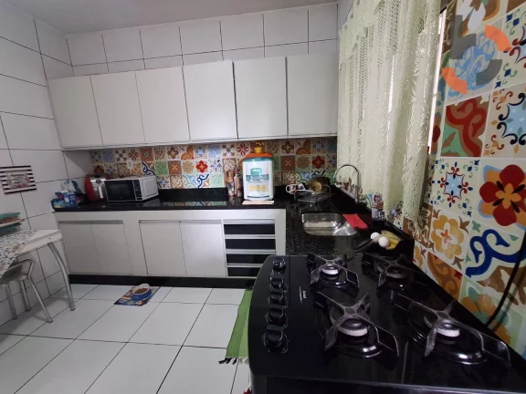 Imagem Casa Duplex 2 Quartos com Quintal e Churrasqueira no Ponto Chic - Ao Lado da Posse