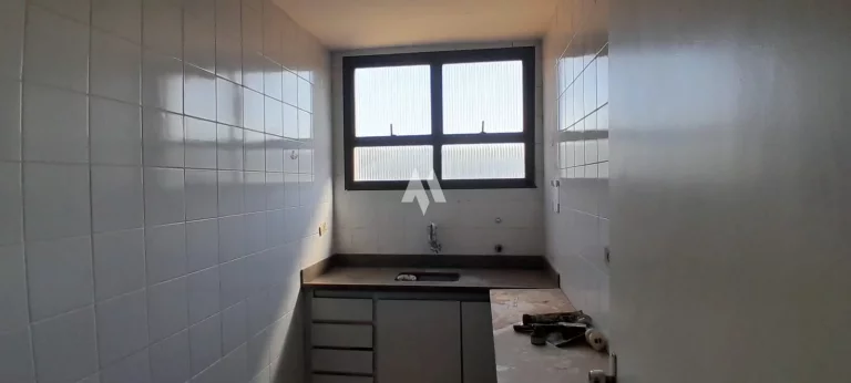 Imagem Sala Comercial em Ponto Estratégico na Ana Costa na Vila Mathias