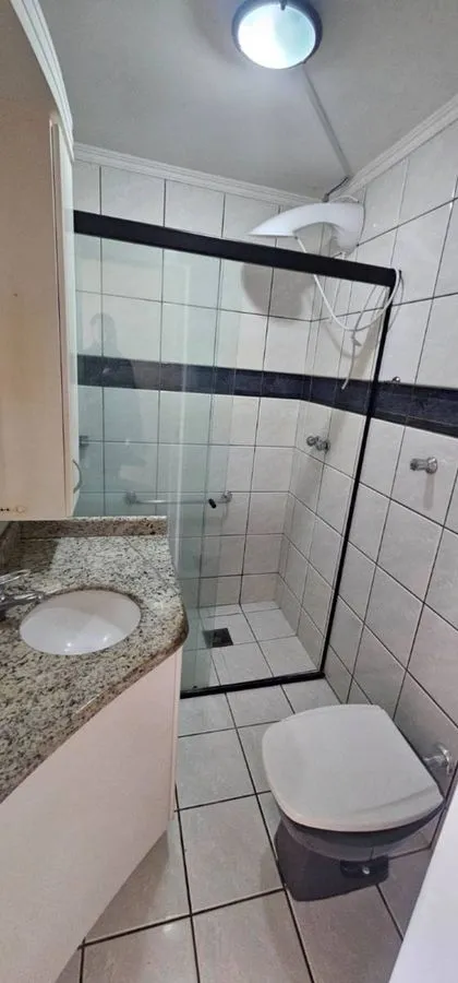 Imagem APARTAMENTO A VENDA NA AVENIDA ATLÂNTICA NA REGIÃO CENTRAL COM SACADA PANORÂMICA