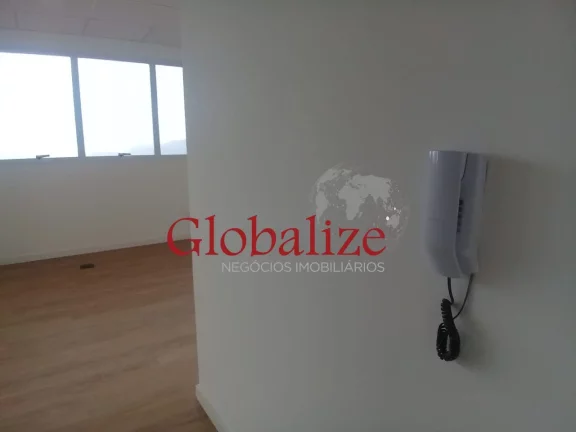 Imagem SALA COMERCIAL em SANTOS - SP, PONTA DA PRAIA