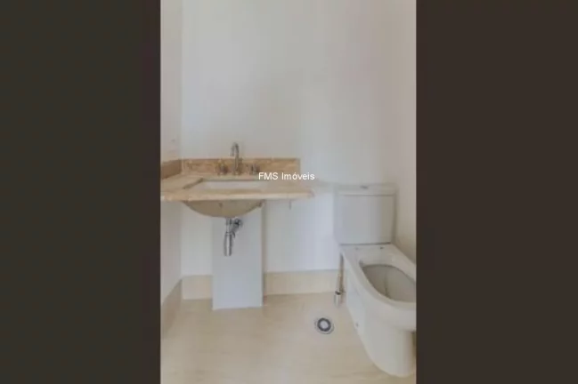 Imagem Apartamento à venda na Vila Mariana, com 2 quartos, 1 suíte, 1 banheiro, 1 vaga .