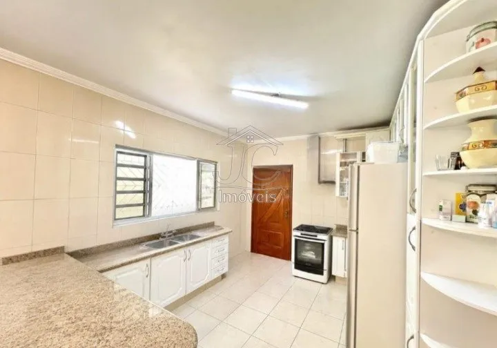 Imagem Casa Térrea à Venda - Bairro Vitória Régia | Valinhos/SP