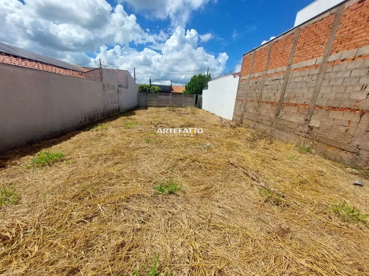 Imagem Terreno à venda em Franca, Residencial Zanetti, 250m2