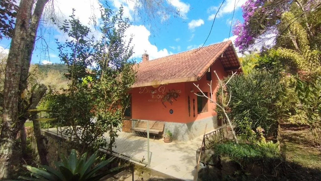 Imagem Casa em Condomínio para Venda em Teresópolis / RJ no bairro Green Valley