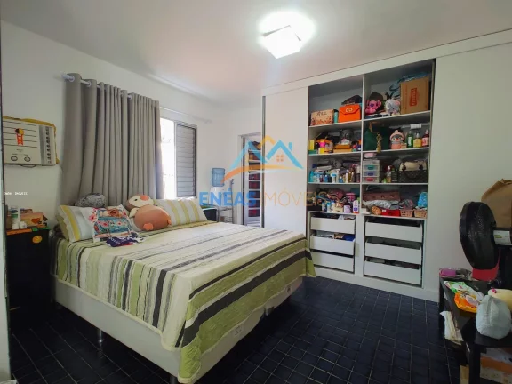 Imagem Casa para Venda em Recife, Prado, 5 dormitórios, 3 banheiros, 1 vaga