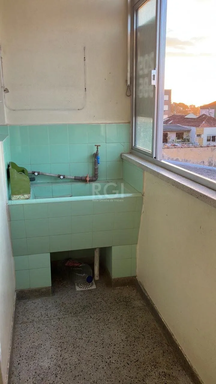 Imagem Apartamento de 2 dormitórios no bairro Passo d´Areia