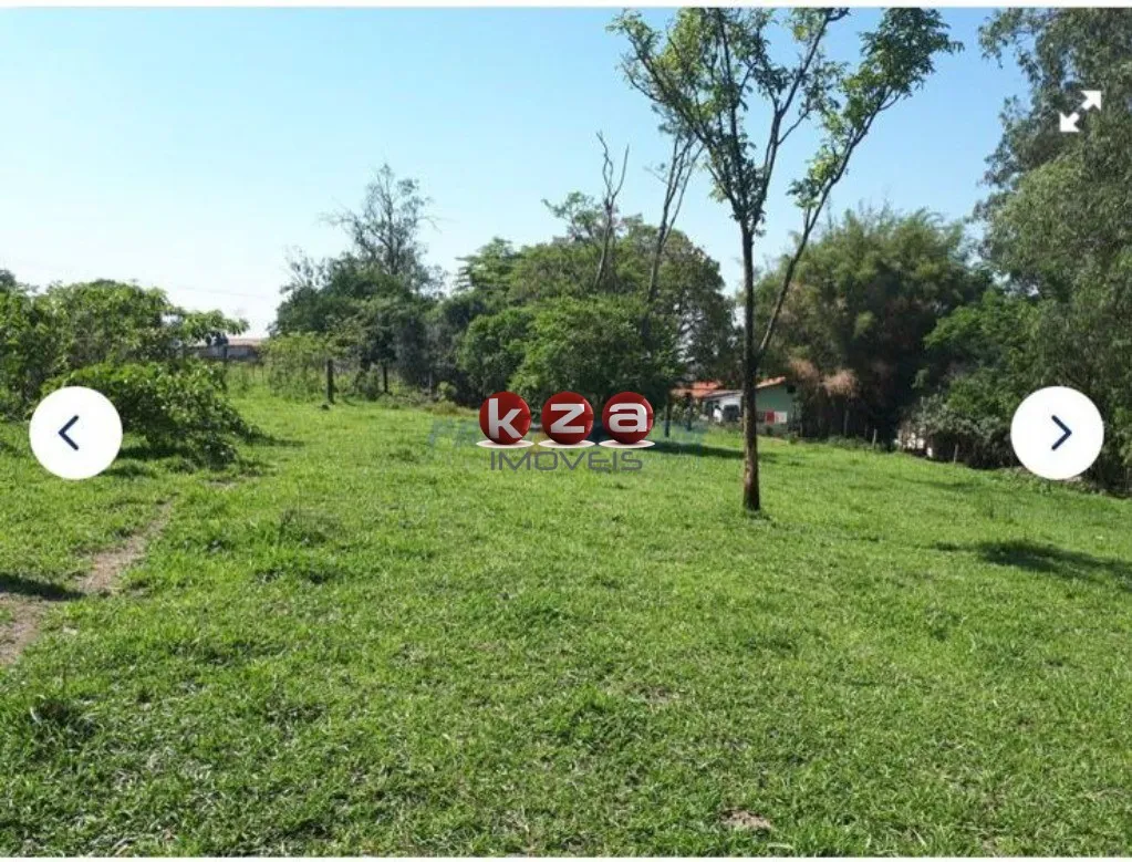 Imagem Sítio à venda em Campinas-SP, Chácara de Recreio Santa Fé, na rodovia, divisa com Hortolândia, com pequena casa e 9.356 m² de área plana.