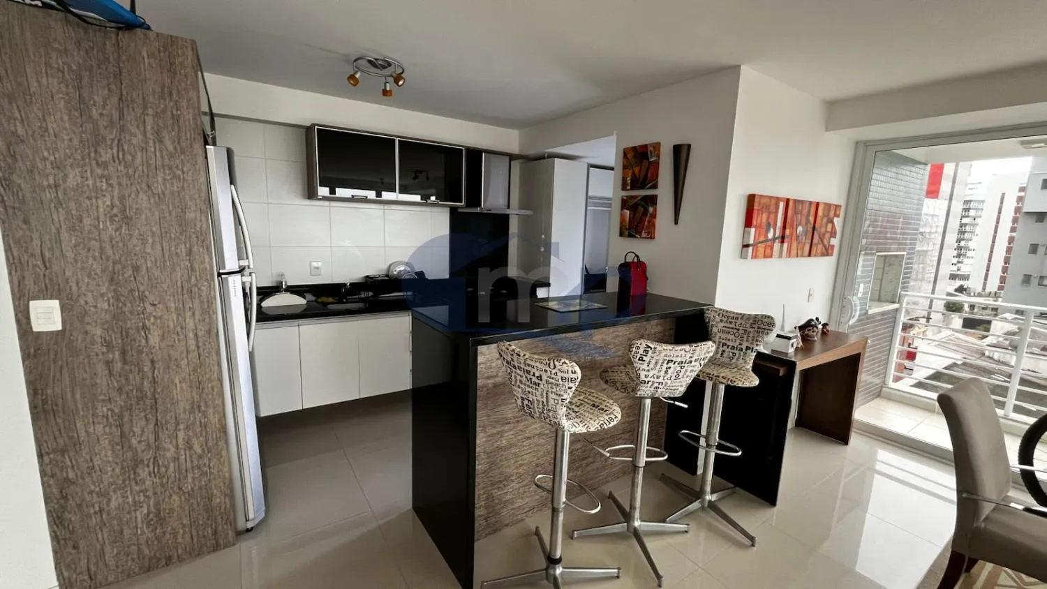 Imagem Apartamento Semimobiliado de 3 Dormitorios a Venda no Edificio Santorini, no Bairro Predial em Torres/RS