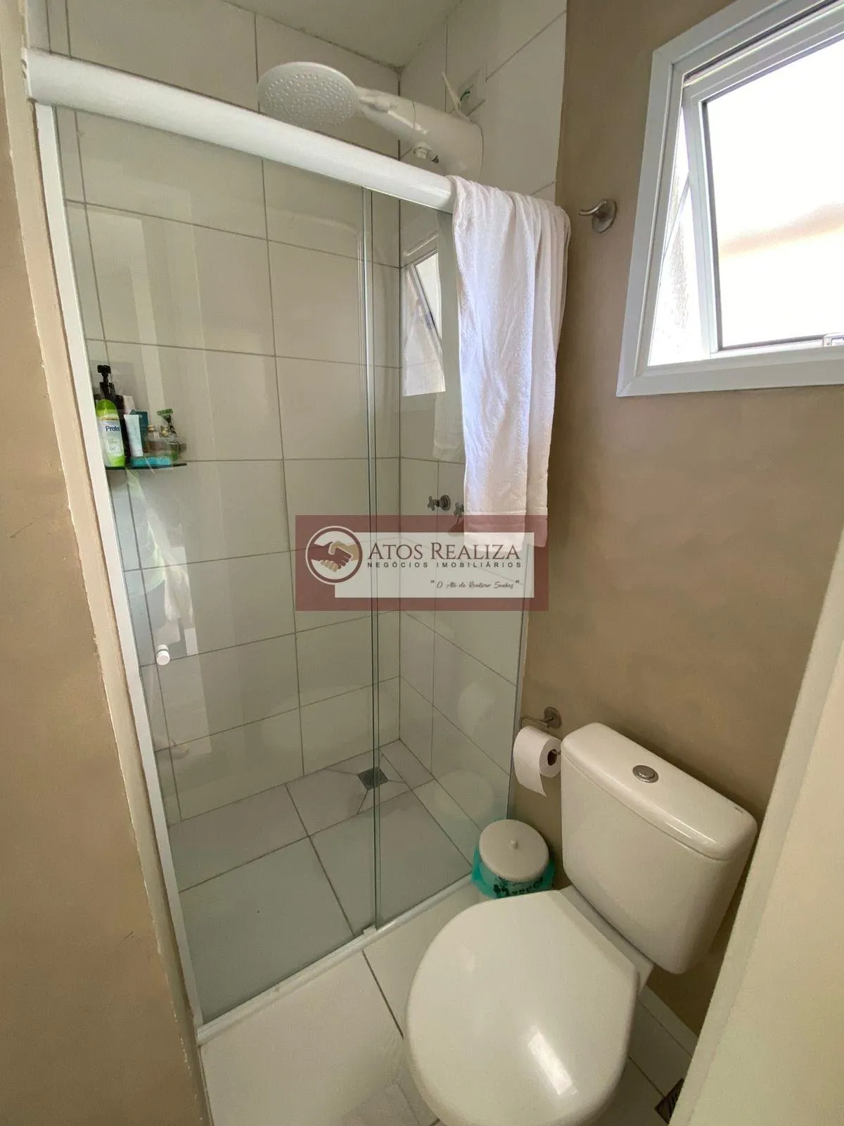 Imagem Venda sobrado em condomínio fechado no campo grande, região da sabará, Imóvel com 2 suites com planejados, Ar Condicionados nos quartos e na sala, cozinha com planejados, Área Gourmet, 2 vagas no subs