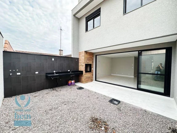 Imagem Maravilhoso Sobrado com 3 dormitórios à venda, 195 m² por R$ 990.000 - Capão da Imbuia - Curitiba/PR