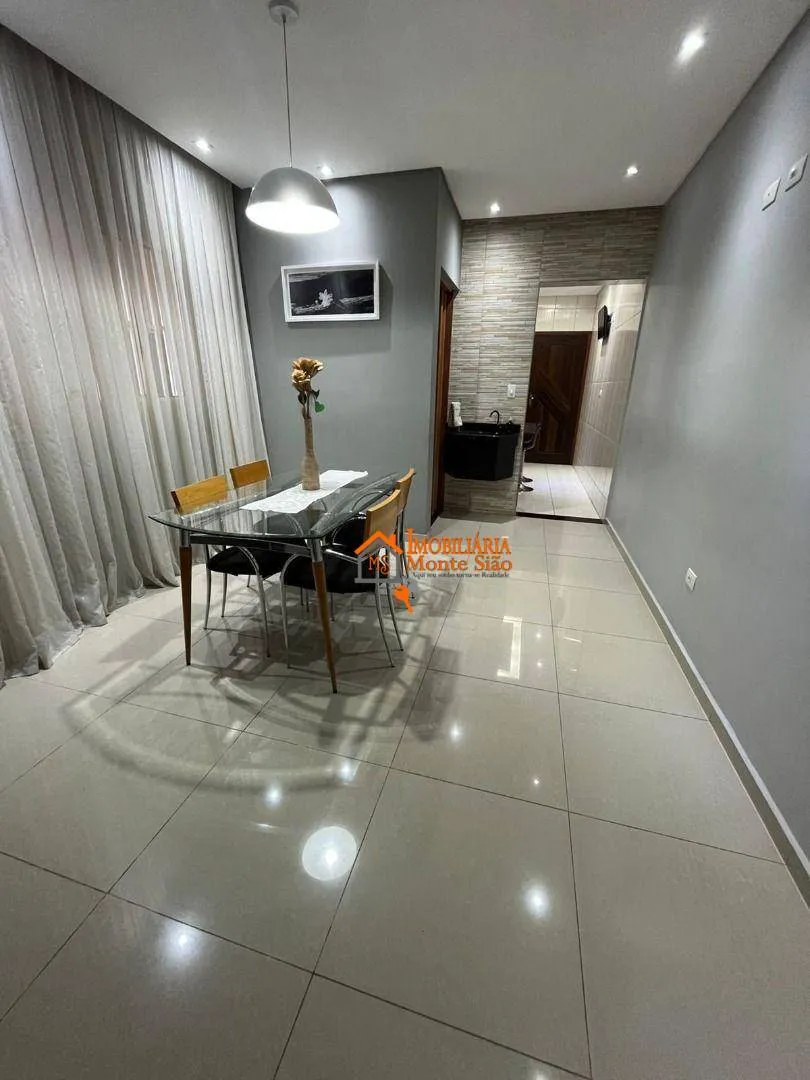 Imagem Casa com 3 dormitórios à venda, 220 m² por R$ 830.000,00 - Jardim Santa Clara - Guarulhos/SP