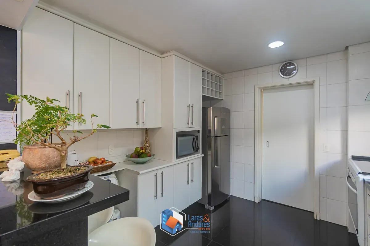 Imagem Casa no condomínio Condominio Villagio Della Hípica para venda com 3 quartos, sendo 3 suítes, 223m²