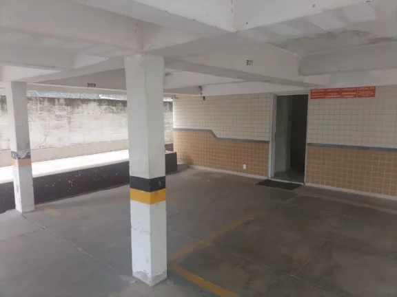 Imagem Apartamento de frente composto de 2 quartos banheiro social uma vaga de garagem na Praia do Morro