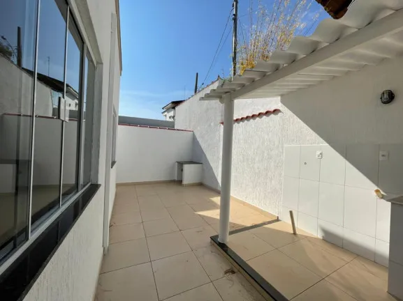 Imagem Casa com 3 Quartos à Venda, 132 m² em Jardim Alvorada - Alfenas