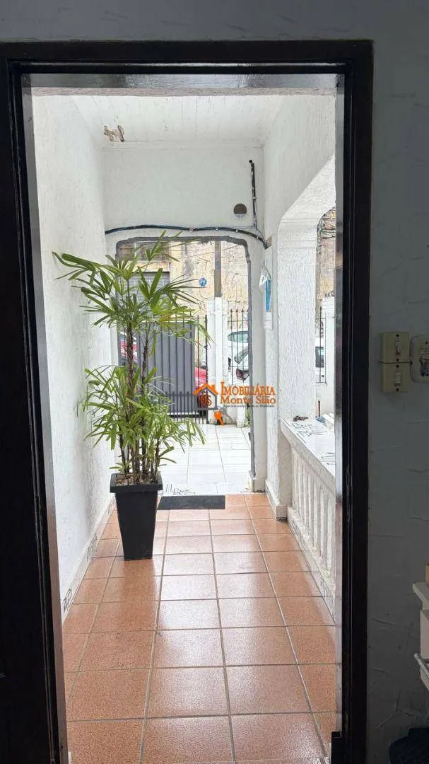 Imagem Terreno à venda, 322 m² por R$ 1.100.000,00 - Vila Galvão - Guarulhos/SP