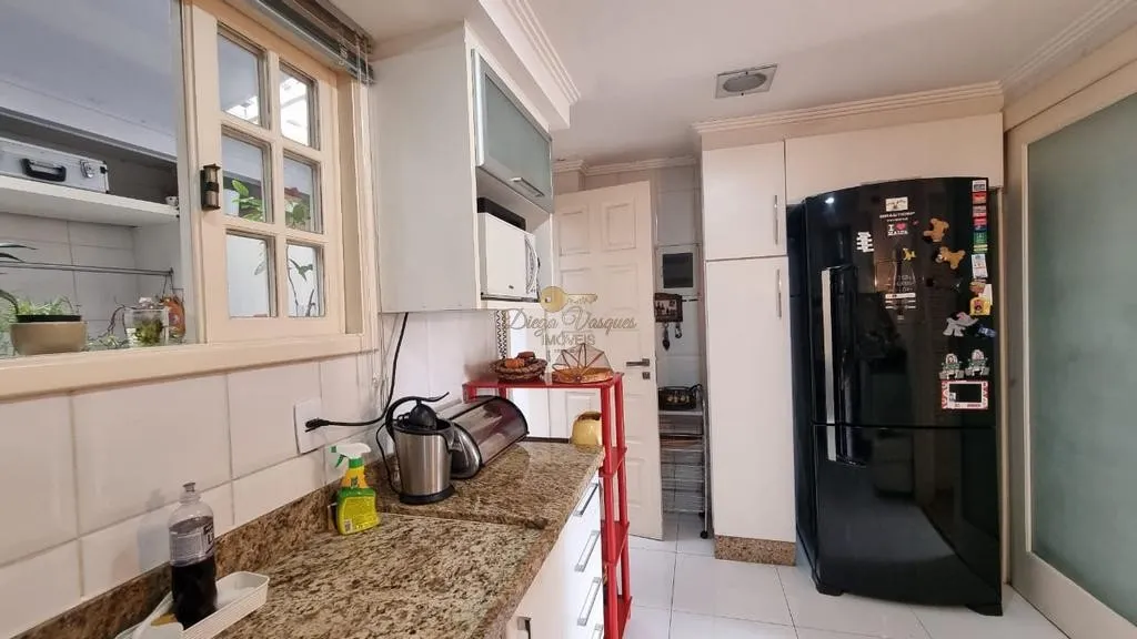 Imagem Casa em Condomínio para Venda em Teresópolis / RJ no bairro Várzea