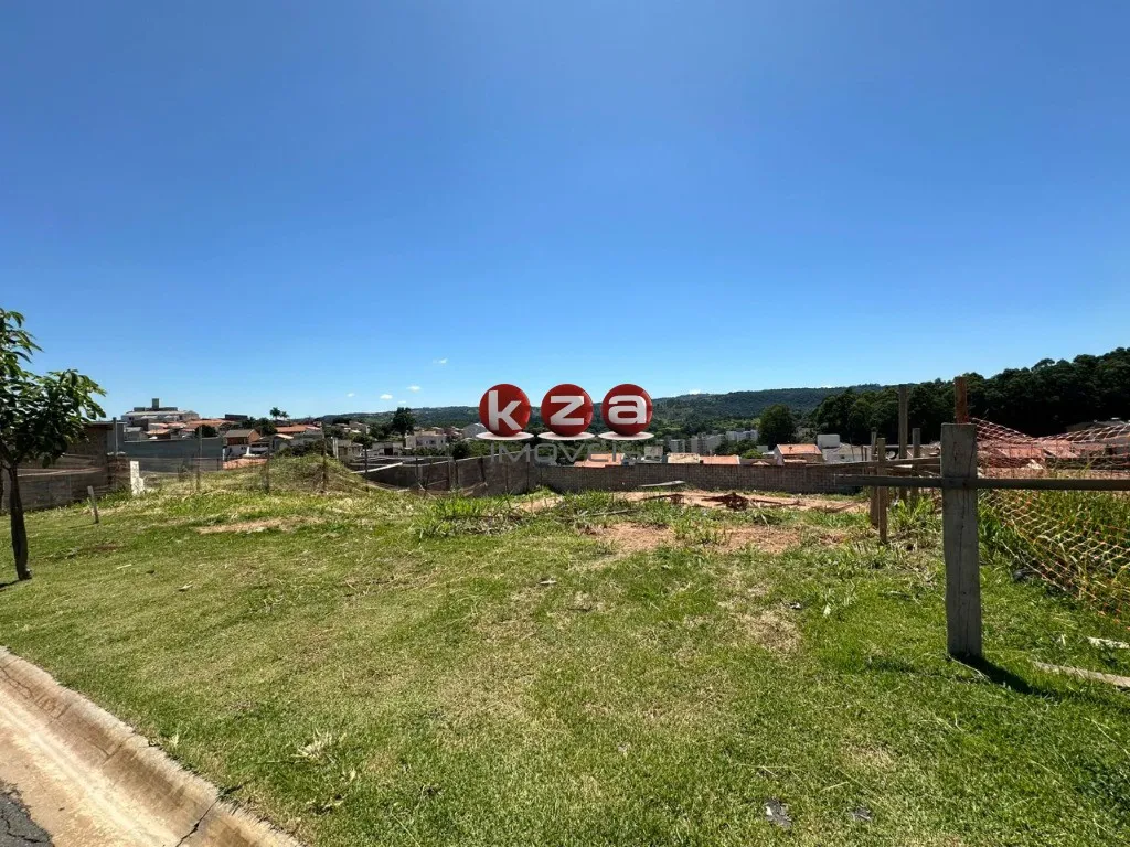 Imagem Terreno a venda no Condomínio Bosque da Mata em Valinhos-SP: 301m² para sua Casa dos Sonhos!
