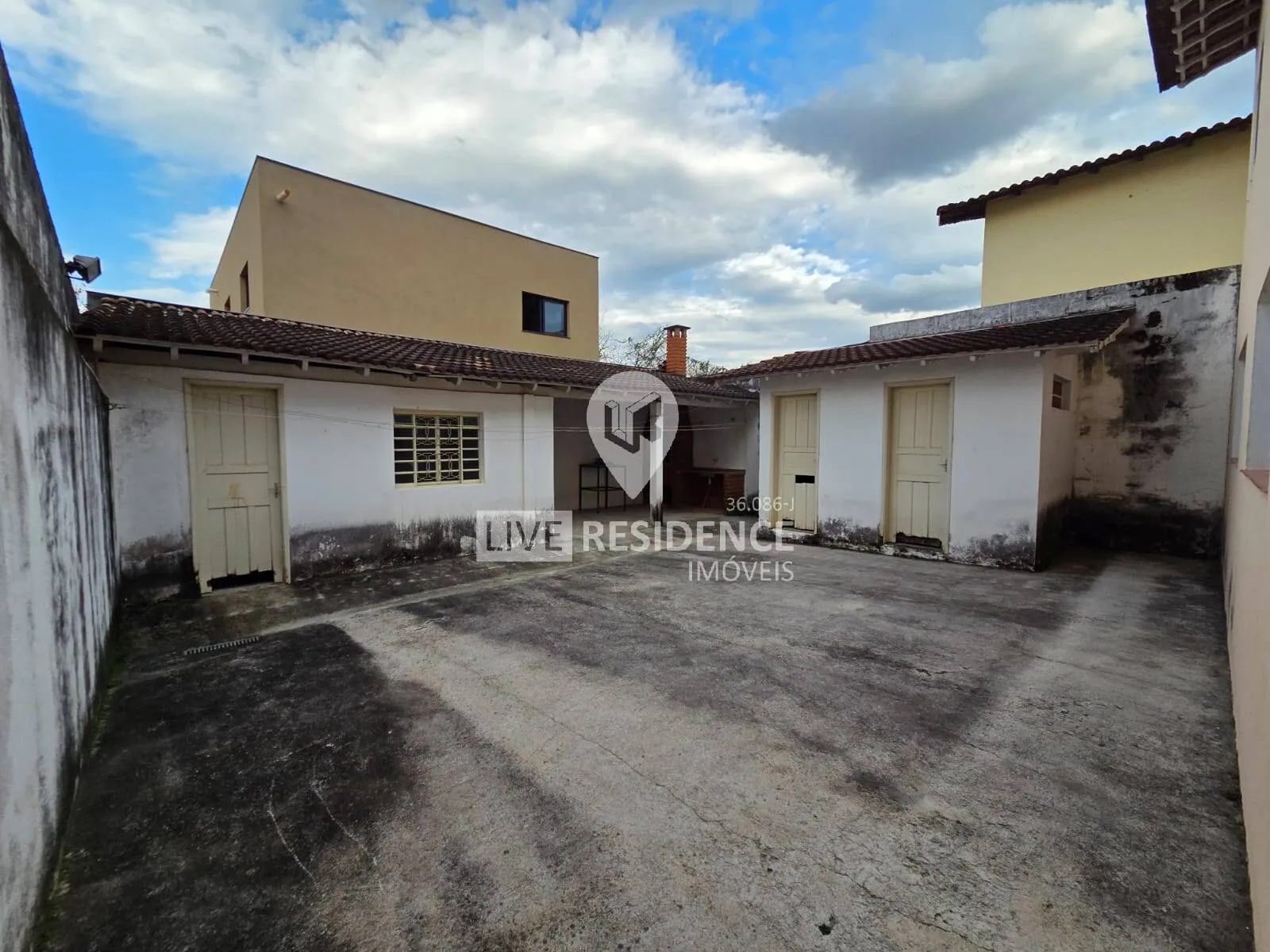 Imagem Casa à Venda Comercial e Residencial