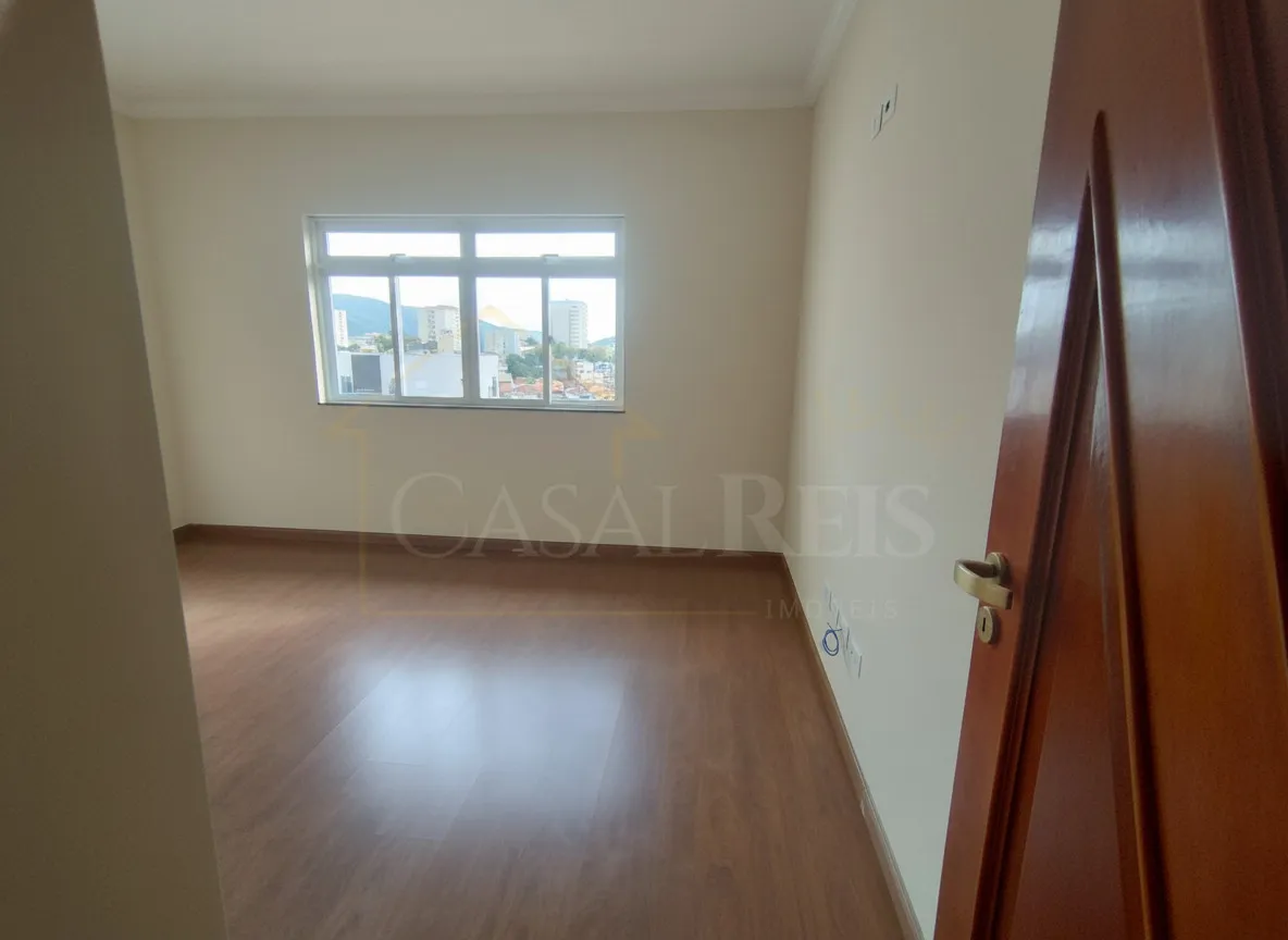 Imagem Casa 3 quartos à venda em Jardim Carolina, Poços de Caldas