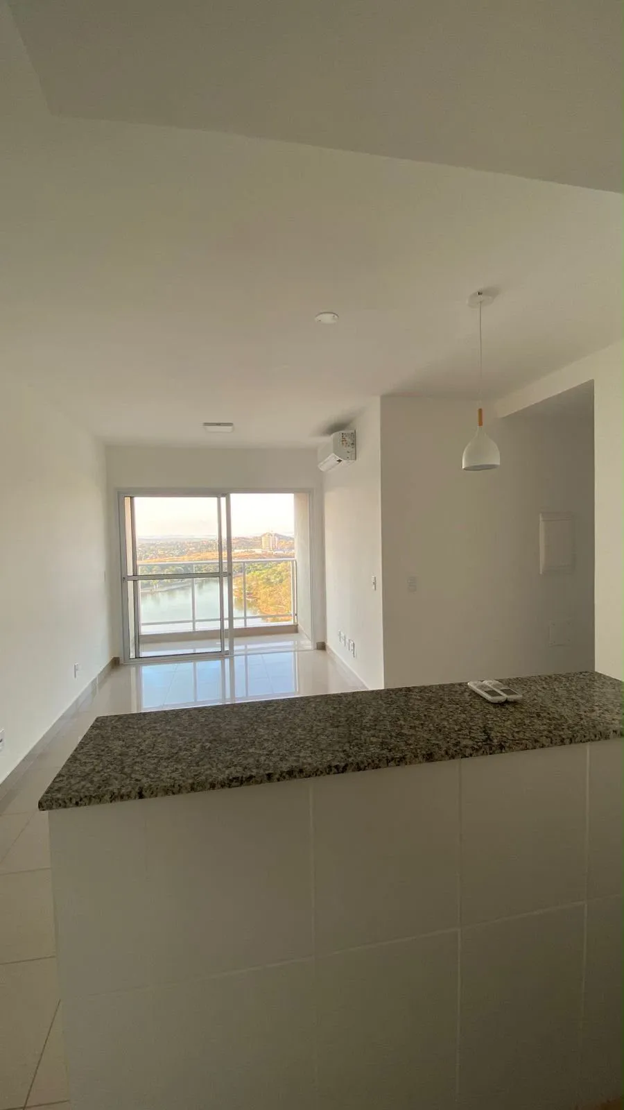 Foto do imóvel Apartamento 2 quartos, sendo 1 suíte Edifício Valentina Bairro Paiaguas em Avenida Doutor Hélio Ribeiro