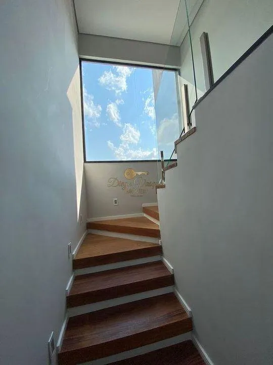Imagem Casa para Venda em Teresópolis / RJ no bairro Vieira
