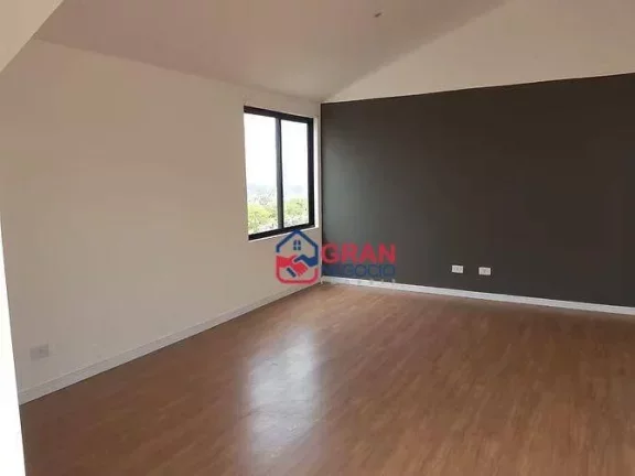 Imagem Casa com 5 dormitórios para alugar - Campo Comprido - Curitiba/PR