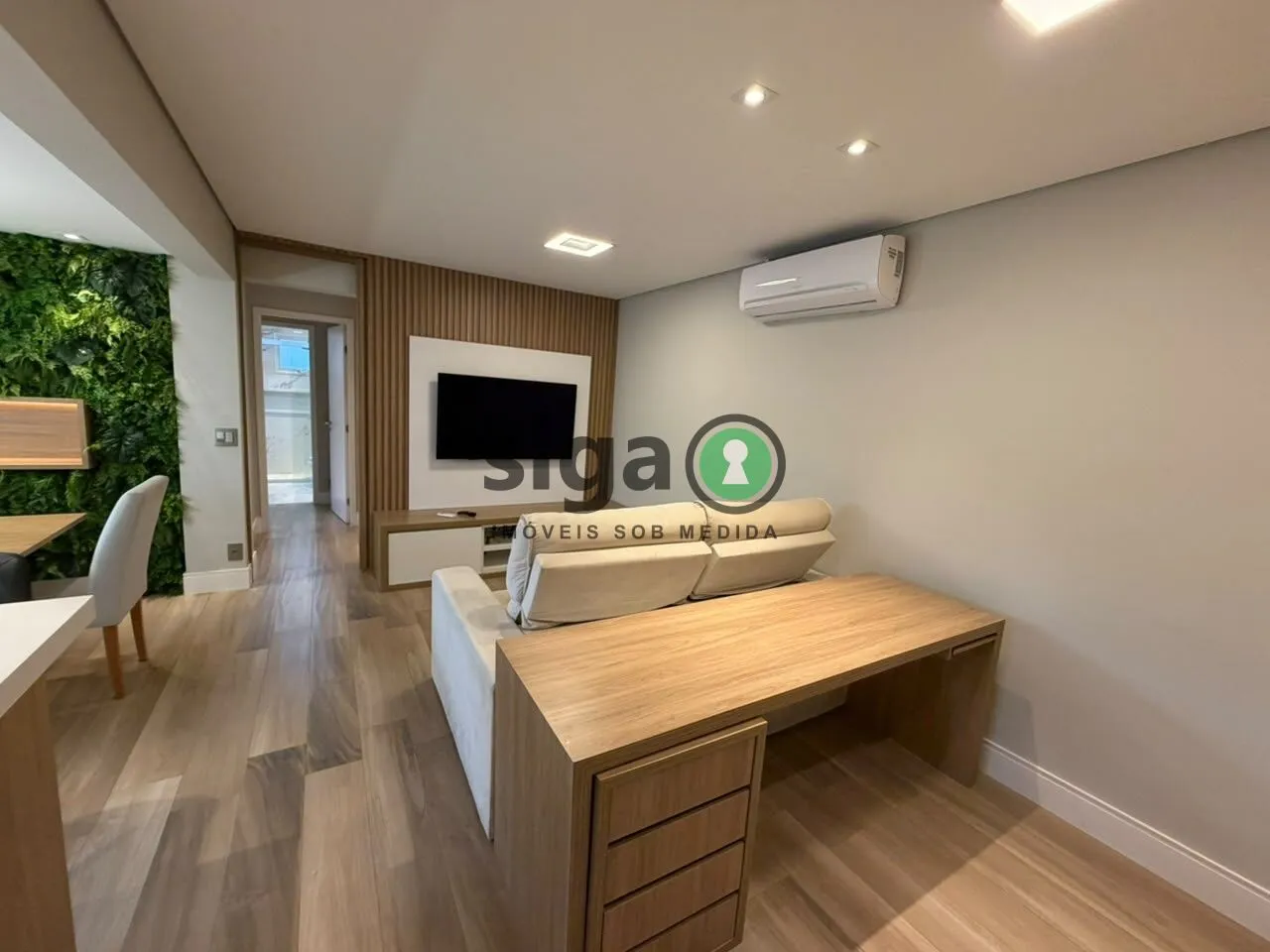 Imagem APARTAMENTO MOBILIADO A VENDA NO PANAMBY COM 2 SUÍTES, 2 VAGAS E DEPÓSITO!