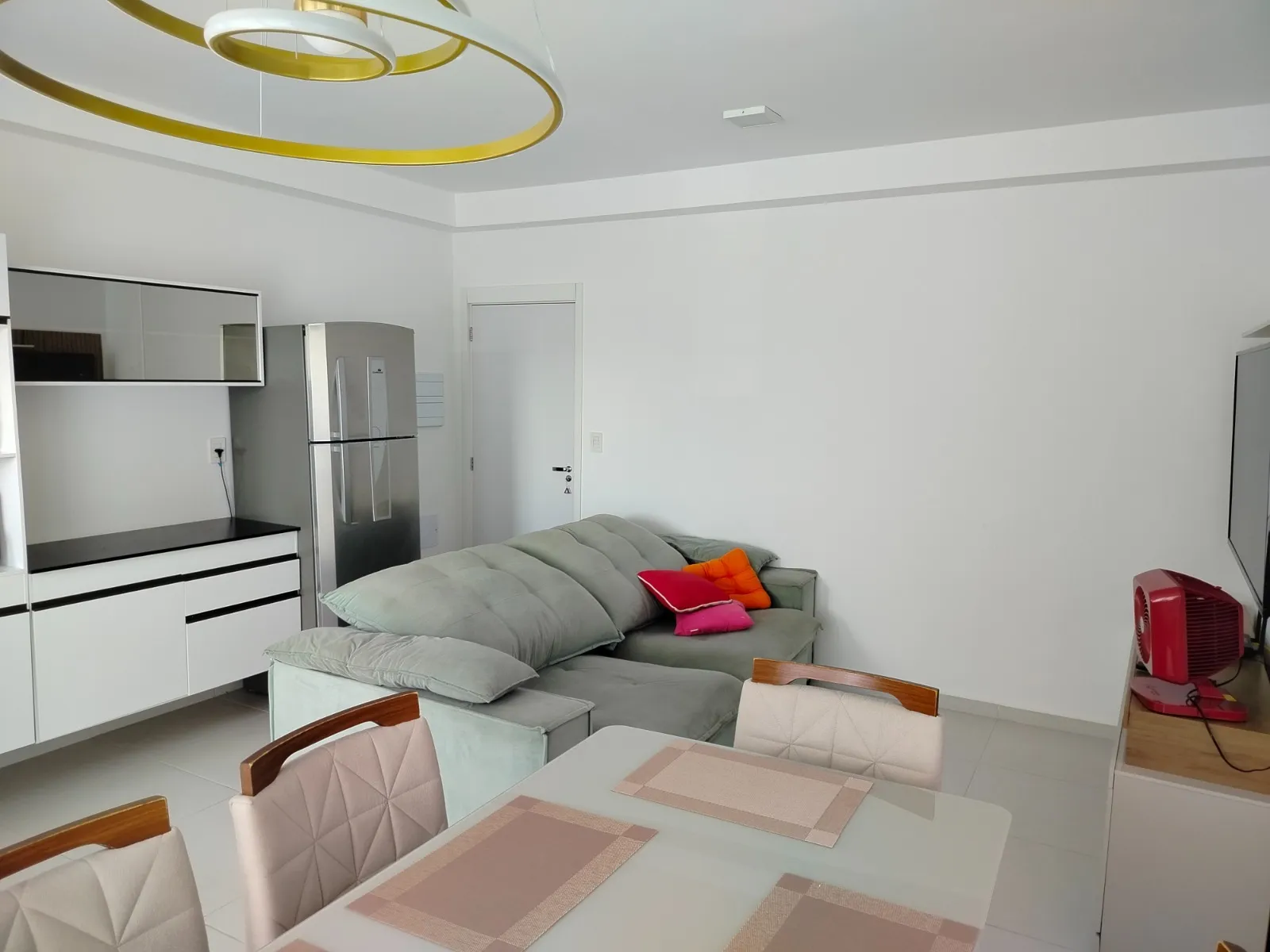 Imagem Apartamento Mobiliado com Três Dormitorios no Coração do Parque Campolim