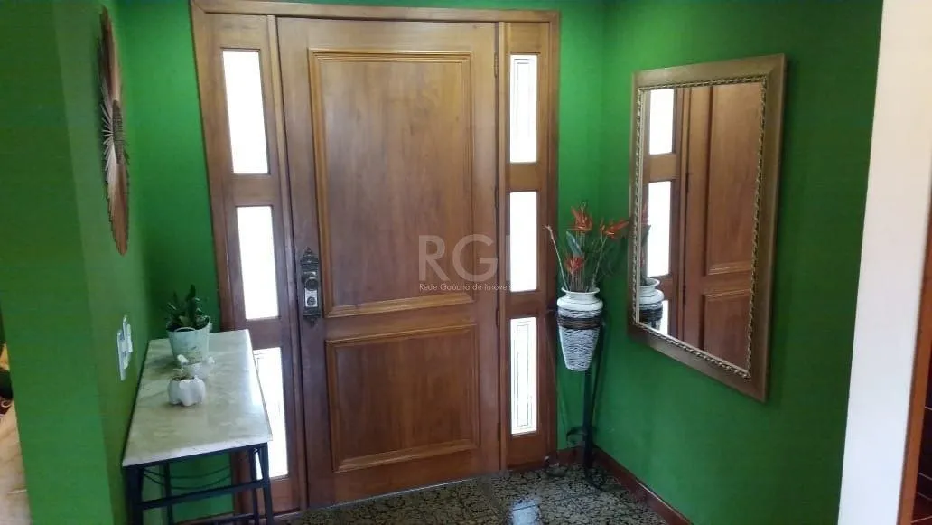 Imagem Casa para Venda - 432m², 3 dormitórios, 1 vaga - Tristeza