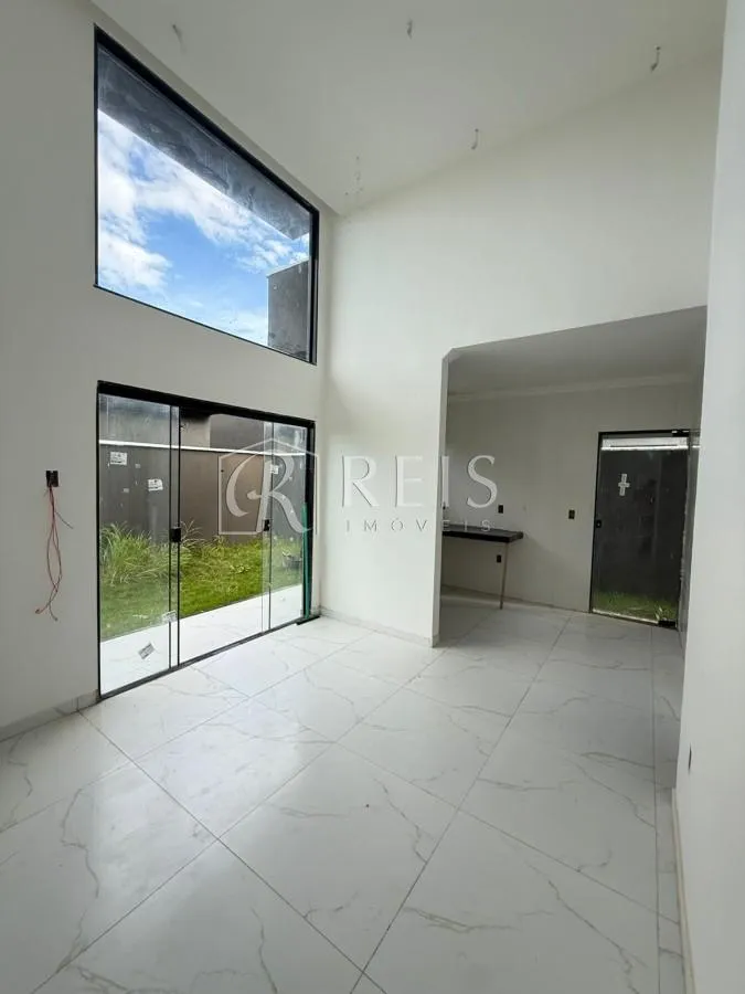 Imagem Casa para Venda em Rio das Ostras, Enseada das Gaivotas, 2 dormitórios, 1 suíte, 2 banheiros, 4 vagas