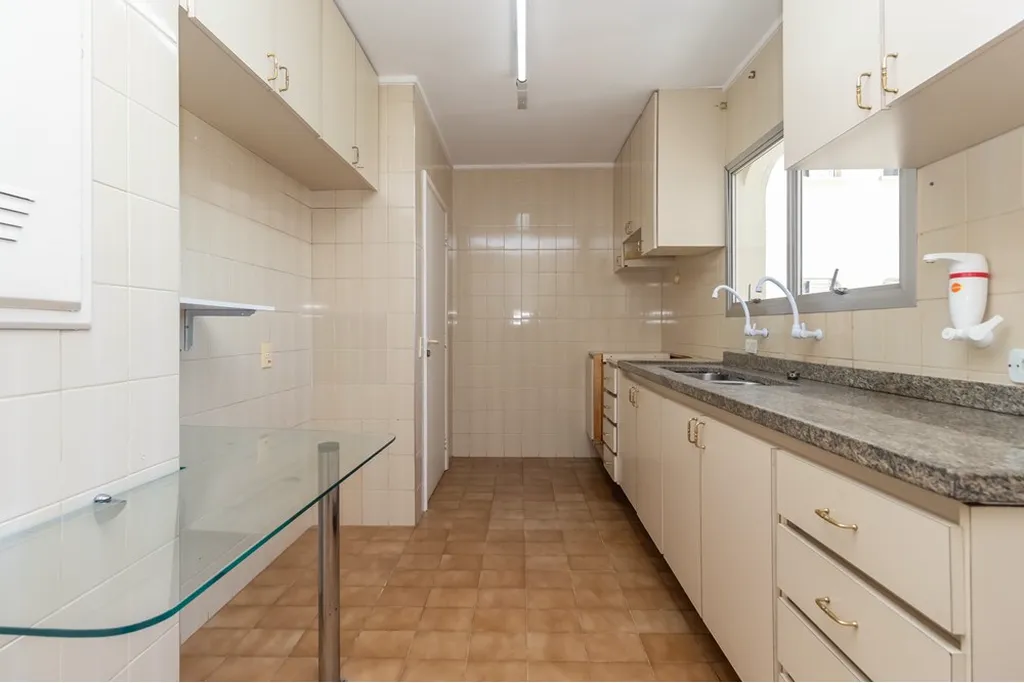 Imagem Apartamento à venda em São Paulo, Moema, com 3 quartos, 95m2