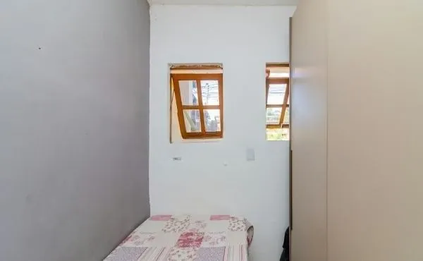 Imagem Casa sobrado na Hípica de 4 dormitórios e 2 vagas