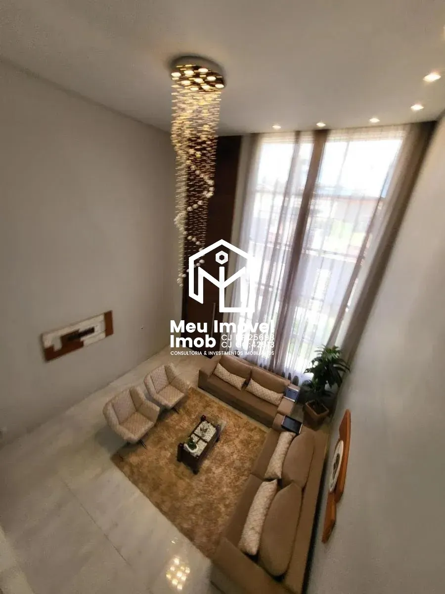 Imagem Casa 4 Quartos 4 Suítes 5 Vagas 900m² Útil 530 m² Lazer