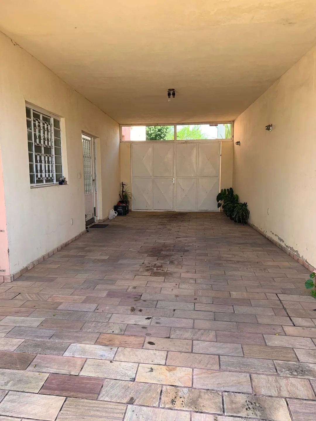 Imagem Casa à venda 3 Quartos, 1 Suite, 8 Vagas, São Benedito, Pindamonhangaba - SP