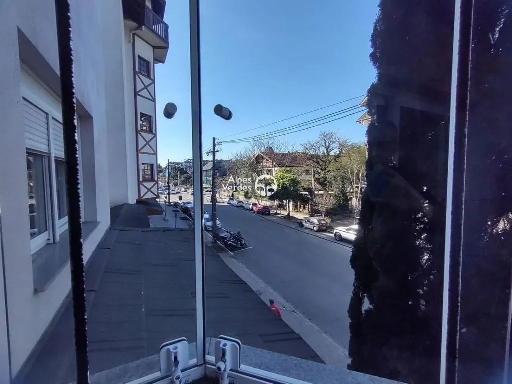 Imagem Vende-se Apartamento em Canela a 1 minuto da Catedral de Pedra