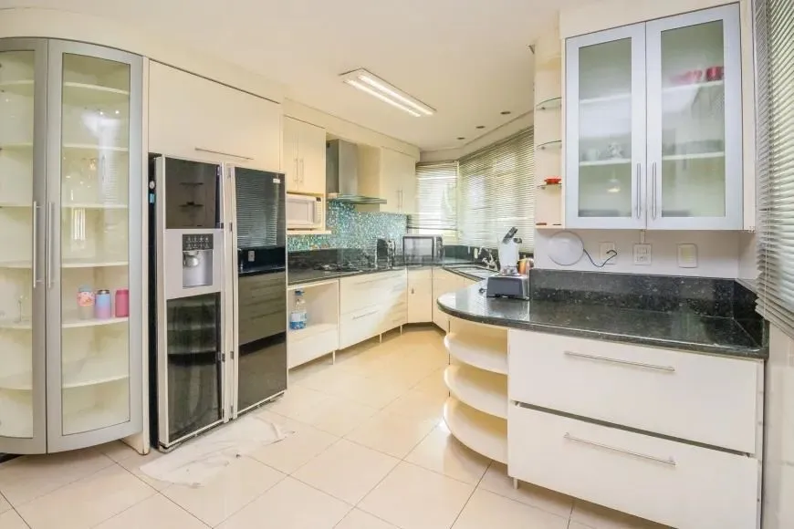 Imagem Casa em condomínio 4 suítes no bairro Ecoville