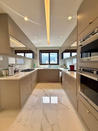 Imagem Apartamento com 3 quartos à venda, 313 m² por R$ 5.990.000 - Alphaville Conde II - Barueri/SP