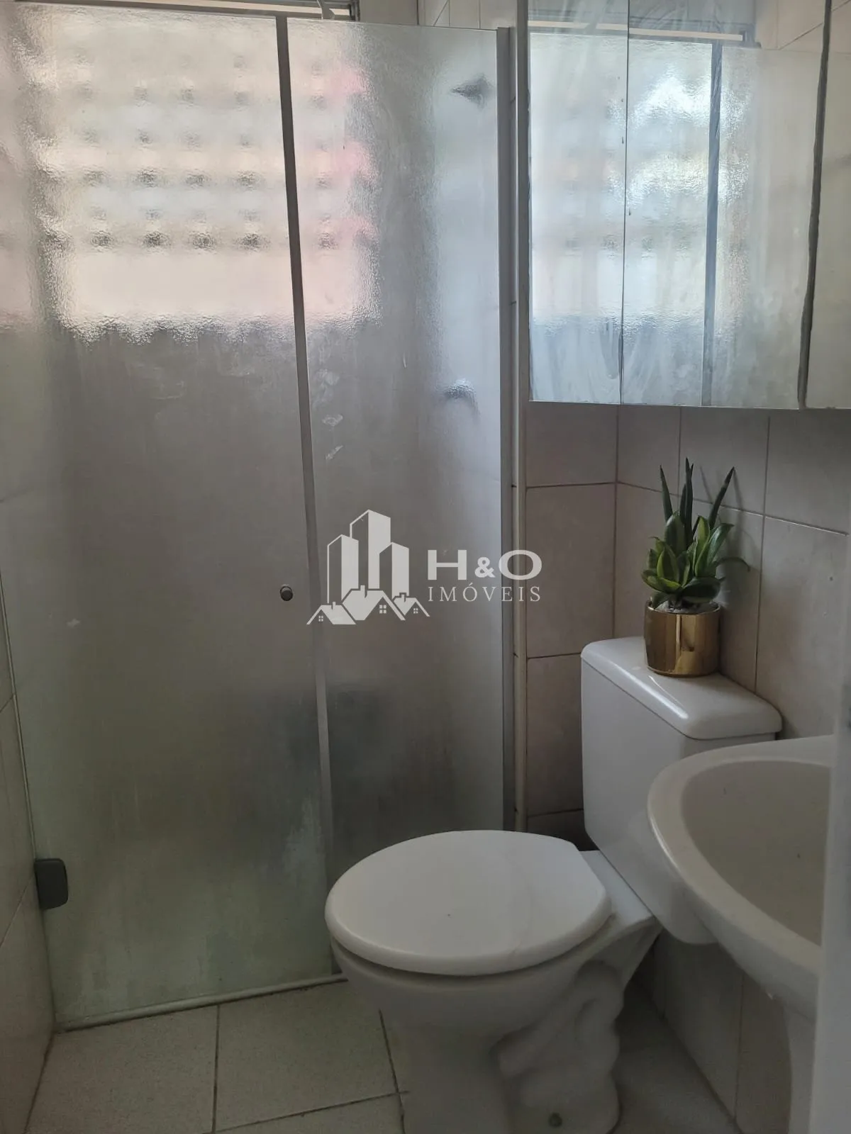 Imagem Vende-se Apartamento na Vila Carmosina/SP - Conjunto Residencial Salvador Astone