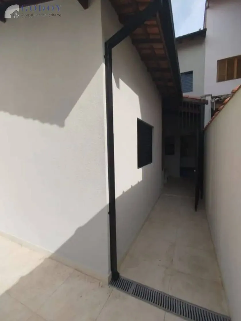 Imagem Sobrado à venda - Completo, Reformado e Pronto para Morar!