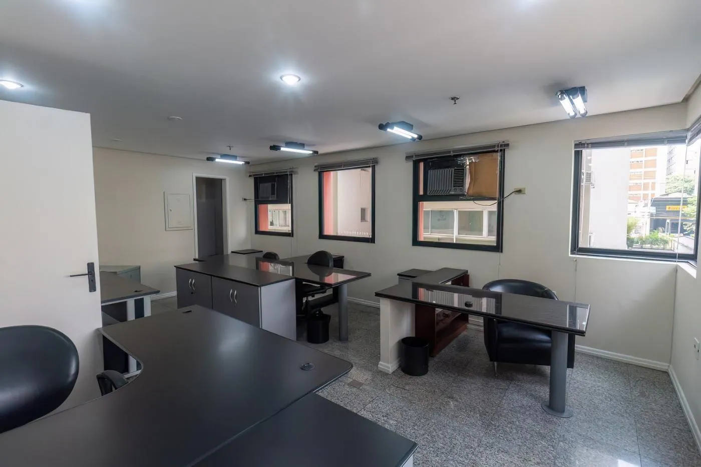 Imagem Sala Comercial para Venda em São Paulo / SP no bairro Itaim Bibi