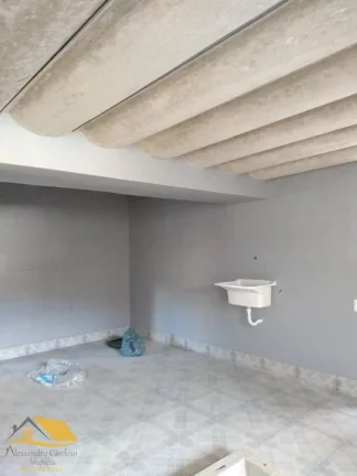 Imagem Vendo casa com 2 quartos no centro da Chácara do Paraíso