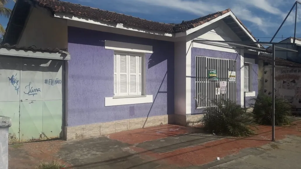 Imagem Casa à venda 3 Quartos, 2 Vagas, 347M², Centro, Pindamonhangaba - SP