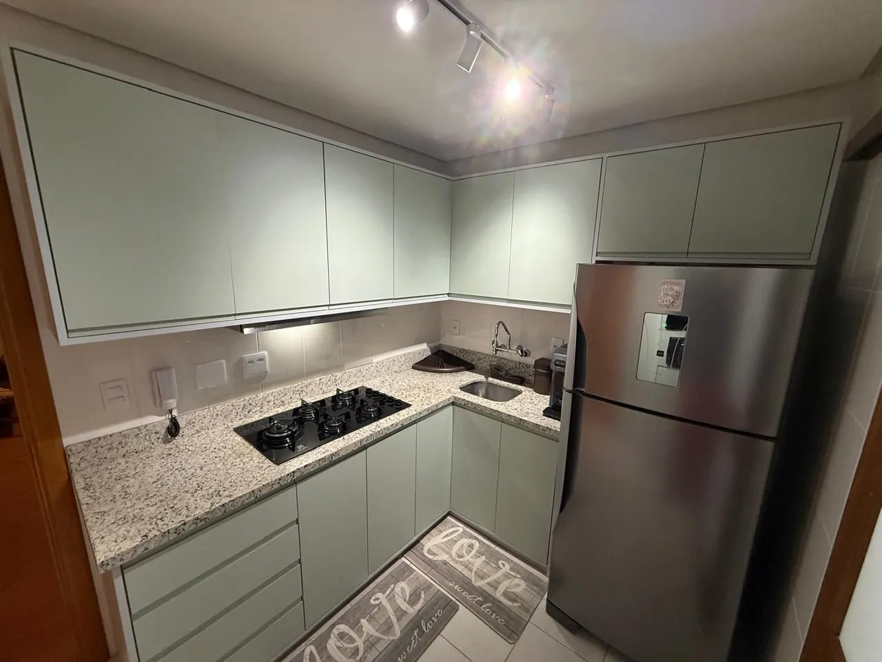 Imagem Apartamento para Venda - 97.76m², 3 dormitórios, sendo 1 suites, 2 vagas - Jardim Planalto