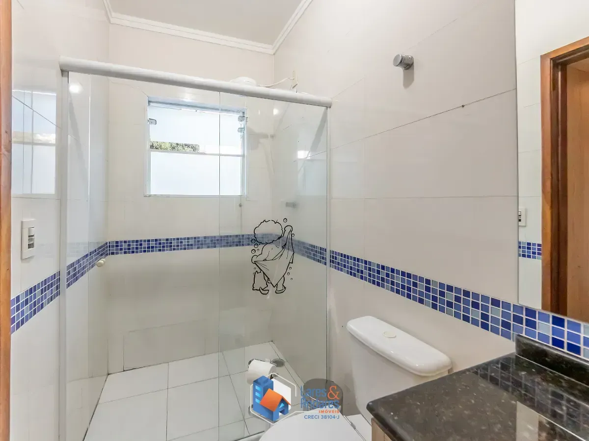 Imagem Sobrado para venda em Jardim Marisa com 3 quartos, sendo 3 suítes, 168m²