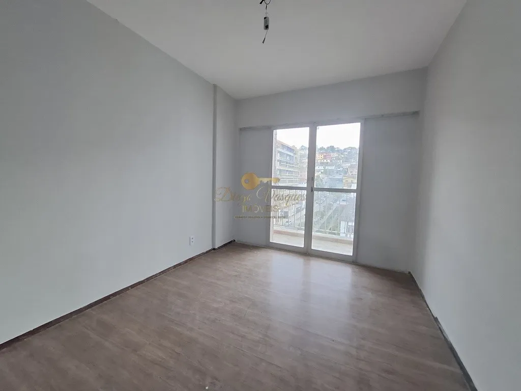 Imagem Cobertura para Venda em Teresópolis / RJ no bairro Agriões