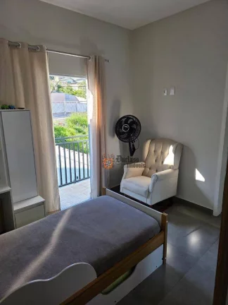 Imagem Sobrado com 2 dormitórios à venda, 80 m² por R$ 699.000,00 - Campos de Atibaia - Atibaia/SP