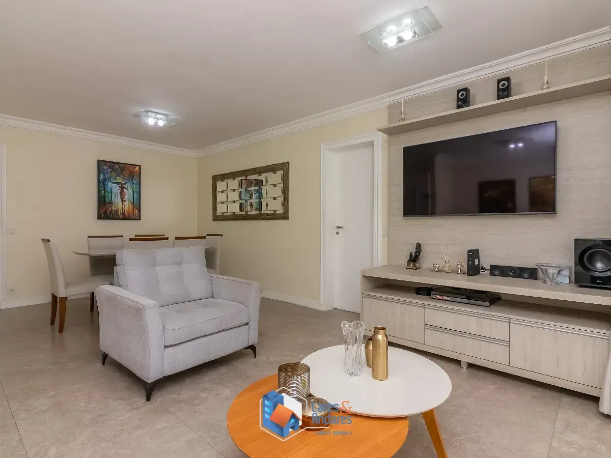 Imagem Apartamento para venda em Saúde com 3 quartos, sendo 1 suíte, 115m²