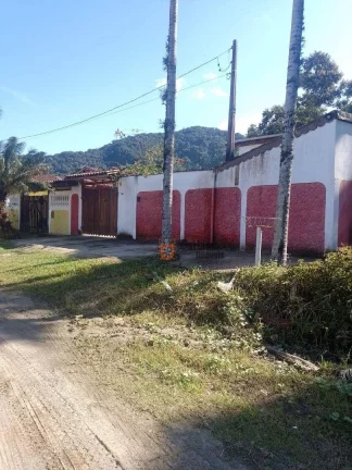 Imagem Casa com 6 dormitórios à venda por R$ 860.000 - Perequê-Açu - Ubatuba/SP
