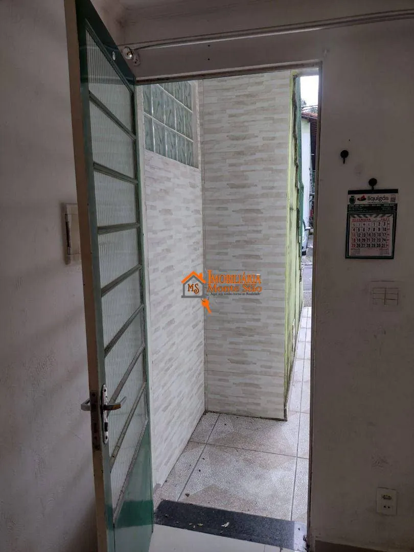 Imagem Casa com 2 dormitórios à venda, 44 m² por R$ 200.000,00 - Jardim Fátima - Guarulhos/SP